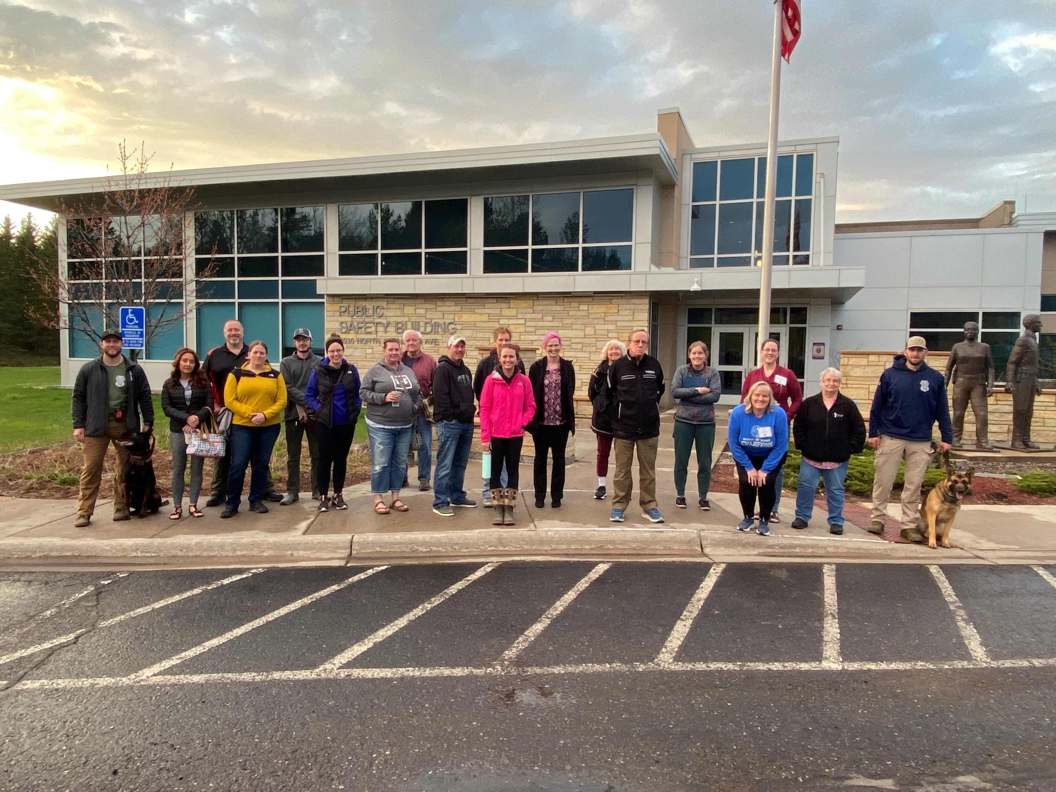 Members of the 2021 Citizen Police Academy gather outside to watch our K9's do a few demonstrations.