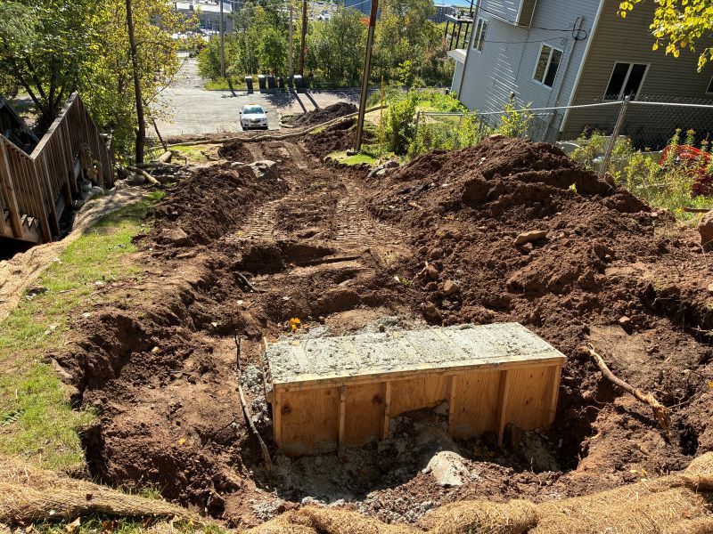 N 5th Ave W 6th St Downdrain