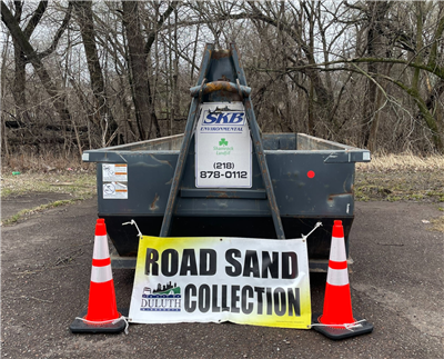 Road sand collection dumpster